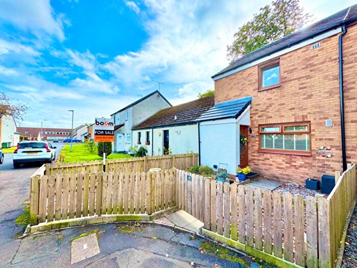 2 Bedroom Terraced House For Sale In Napier Gardens, Linwood, PA3
