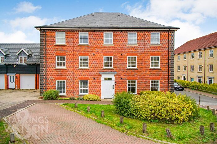 2 Bedroom Flat For Sale In Vanguard Chase, Costessey, Norwich, NR5