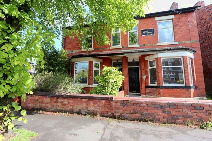 3 Bedroom Semi-Detached House To Rent In Egerton Road, Manchester, M45