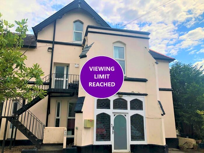 1 Bedroom Flat To Rent In Seymour Road, Newton Abbot, TQ12