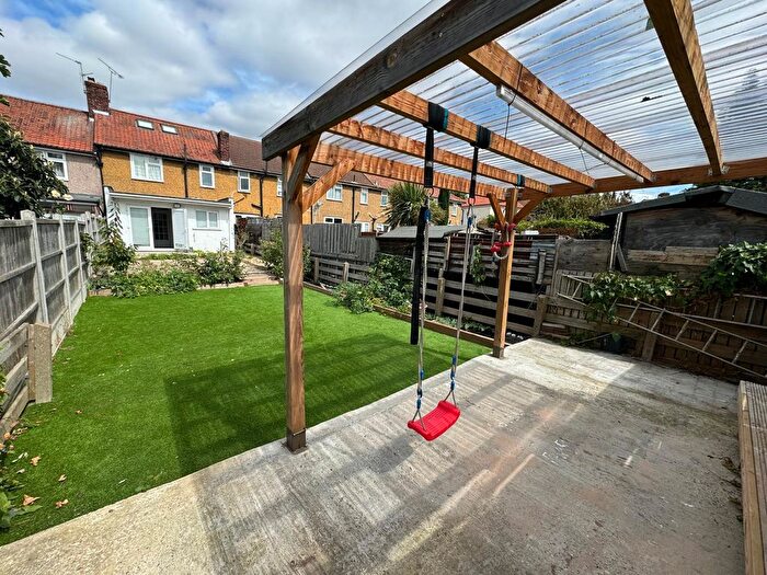 3 Bedroom Terraced House To Rent In Warrington Road, Dagenham, RM8