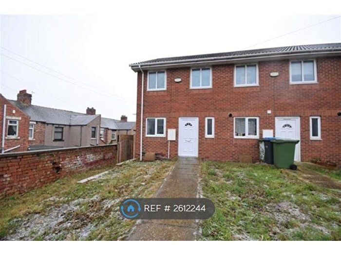 3 Bedroom Terraced House To Rent In Alisha Vale, Easington, SR8