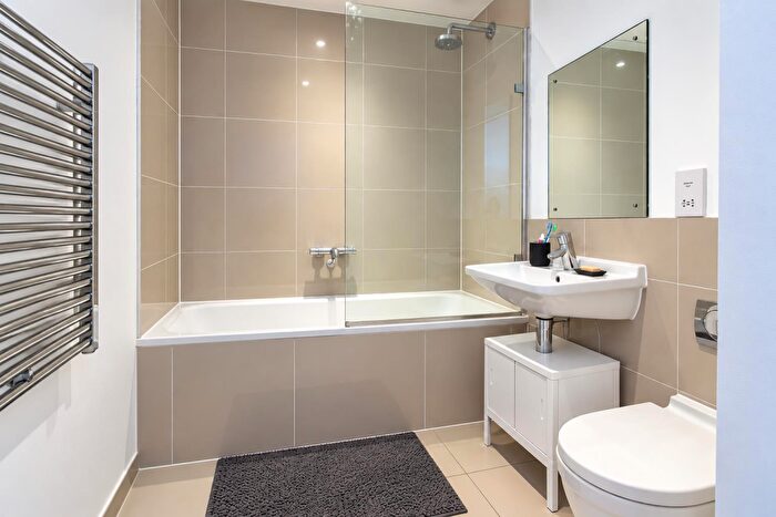 1 Bedroom Apartment To Rent In Skypark Road, Bristol, BS3
