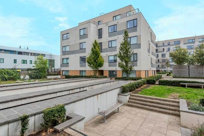 1 Bedroom Maisonette To Rent In Town Lane, Staines-Upon-Thames, TW19