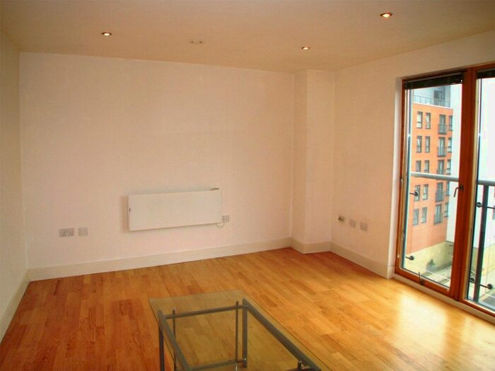 1 Bedroom Flat To Rent In Chadwick Street, Hunslet, Leeds, LS10