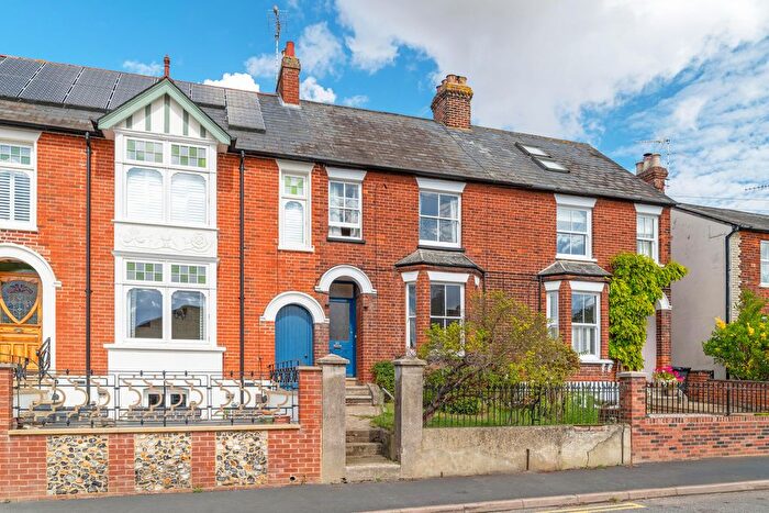 3 Bedroom Terraced House For Sale In Ashdon Road, Saffron Walden, CB10