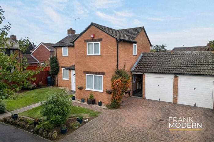 4 Bedroom Detached House For Sale In Goodwood Road, Bretton, PE3