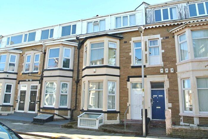 1 Bedroom Flat To Rent In Windsor Avenue, Blackpool, FY4
