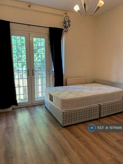 Studio To Rent In Birmingham, Birmingham, B5 - Photo 3