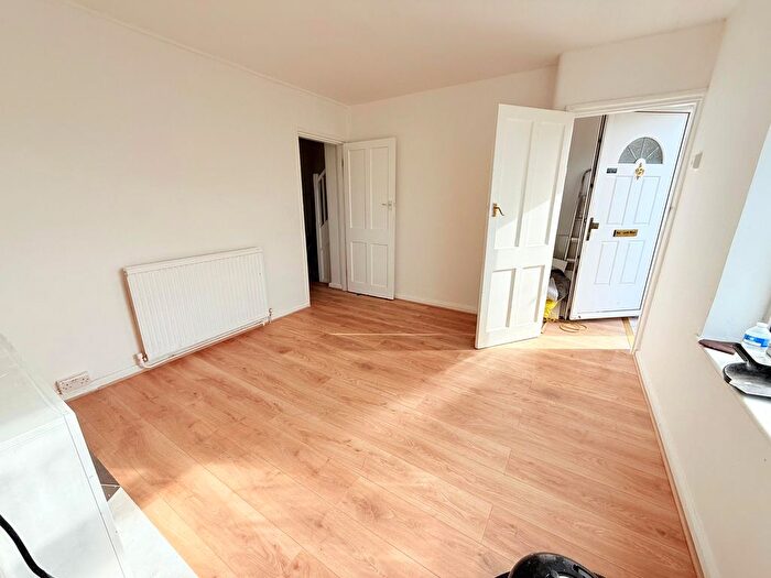2 Bedroom Terraced House To Rent In Rowney Road, Dagenham, RM9