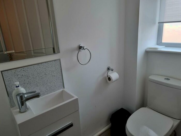 2 Bedroom End Of Terrace House To Rent In Fairfield Road, Warminster, BA12