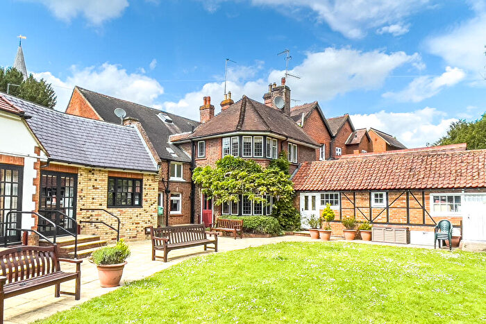 2 Bedroom Apartment To Rent In Downside Bridge Road, Cobham, Surrey, KT11