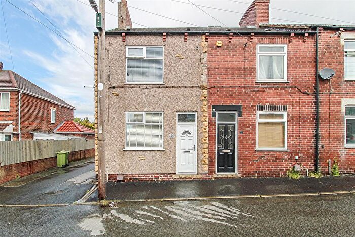 2 Bedroom End Of Terrace House For Sale In Stanley Street, Featherstone, Pontefract, WF7