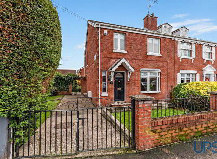 3 Bedroom Semi-Detached House For Sale In Gransha Drive, Belfast, BT11