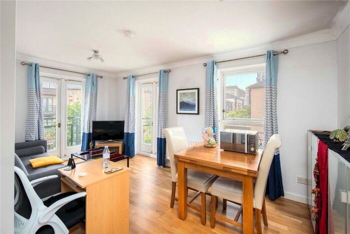 2 Bedroom Flat To Rent In South Lodge, Audley Drive, London, E16