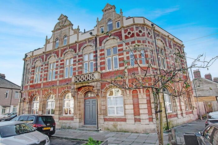 12 Bedroom Block Of Apartments For Sale In Craddock Street, Cardiff, CF11