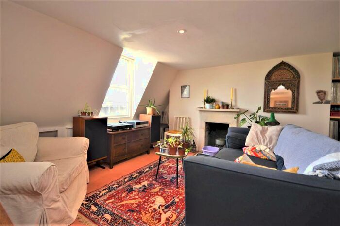 2 Bedroom Apartment To Rent In Bladud Buildings, Bath, Somerset, BA1