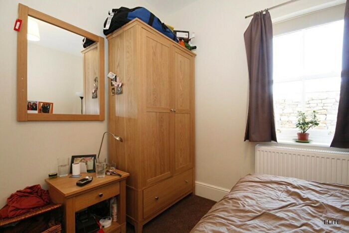2 Bedroom Apartment To Rent In Gilesgate, Durham, DH1