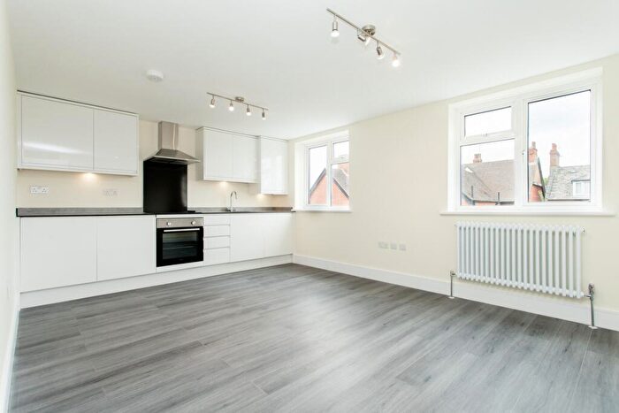 1 Bedroom Flat To Rent In Church Lane, Crouch End, N8