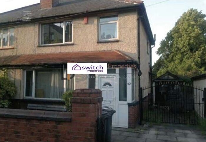 3 Bedroom Semi-Detached House To Rent In Hartley Avenue, Leeds, LS6