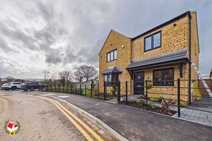 4 Bedroom Detached House For Sale In Willow Bank Road, Alderton, GL20