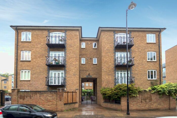 1 Bedroom Flat To Rent In Empire Wharf, Bow, E3