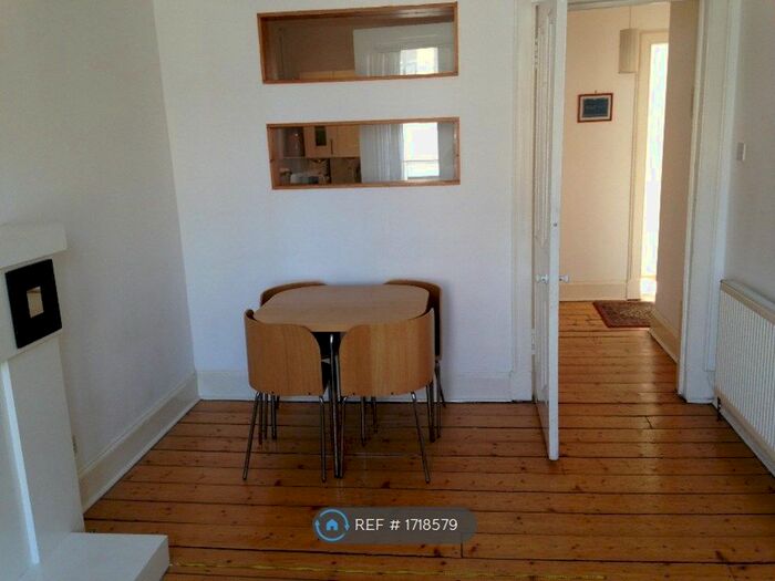 1 Bedroom Flat To Rent In Church Street, Glasgow, G11
