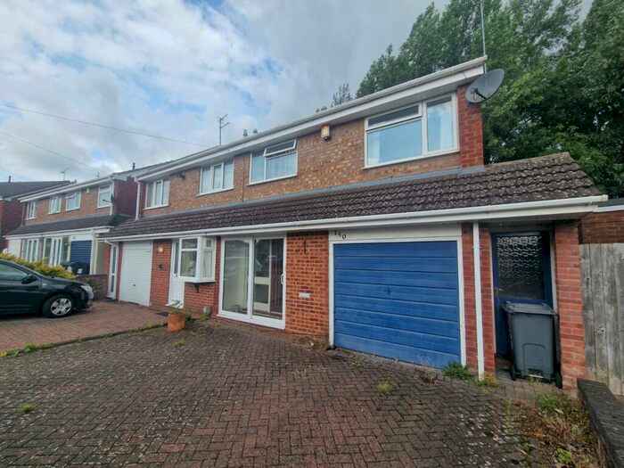 3 Bedroom House To Rent In Clent View Road, Birmingham, B32