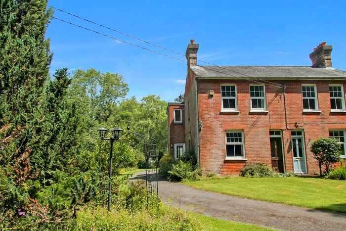 3 Bedroom Semi-Detached House For Sale In Wickham, Hampshire, PO17