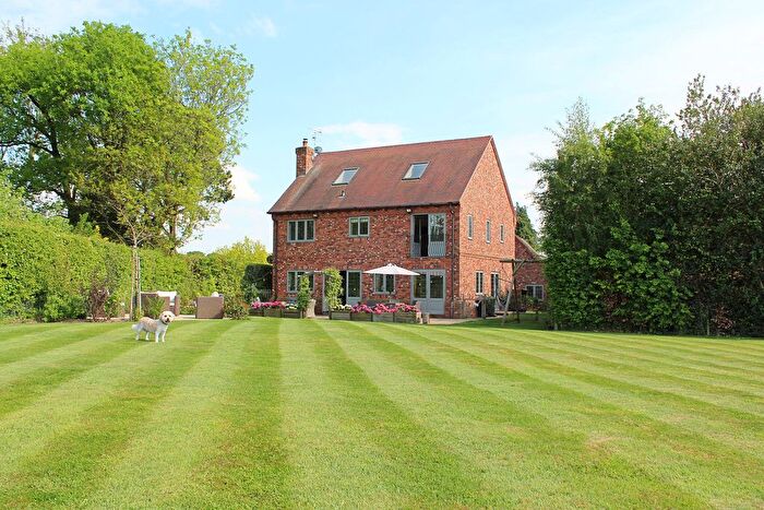 4 Bedroom Detached House For Sale In Netherwood Lane, Solihull, B93