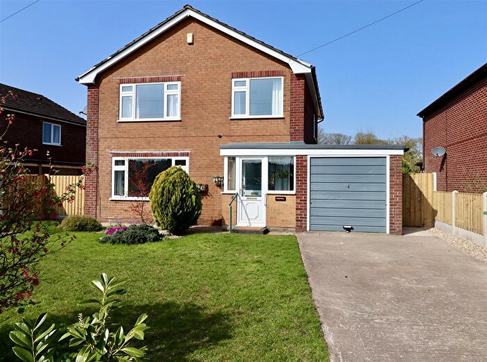 3 Bedroom Detached House To Rent In Back Lane, Barmby Moor, York, YO42