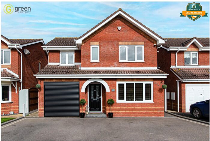 4 Bedroom Detached House For Sale In Oxbridge Way, Tamworth, B79