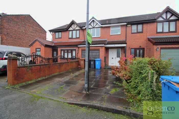 3 Bedroom Semi-Detached House To Rent In Hopecourt Close, Salford M6