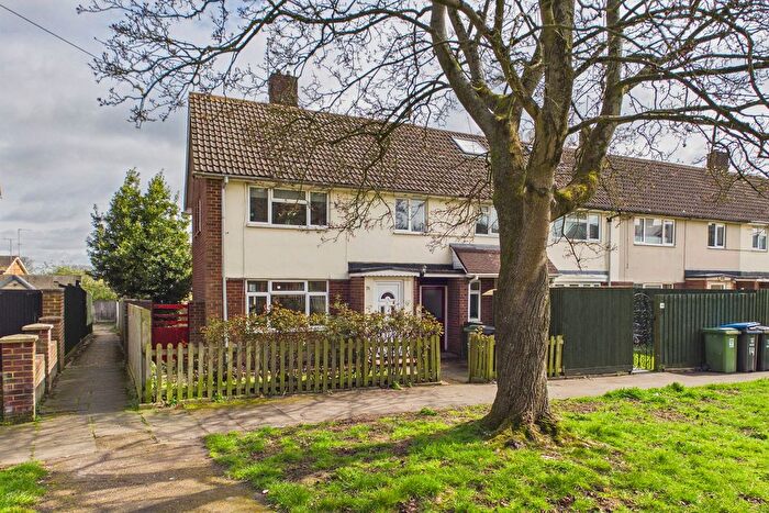 3 Bedroom End Terrace House For Sale In Furlongs, Hemel Hempstead, HP1