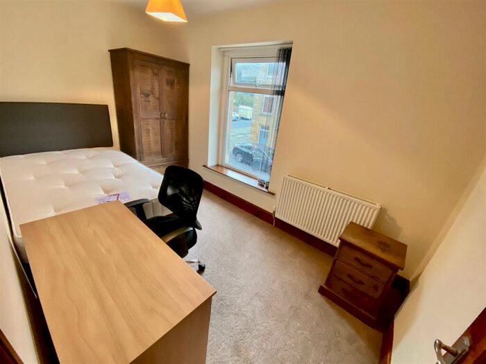 2 Bedroom Private Hall To Rent In Clarence Street, Lancaster, LA1
