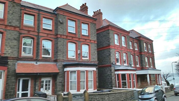 2 Bedroom Flat To Rent In Esplanade, Penmaenmawr, LL34