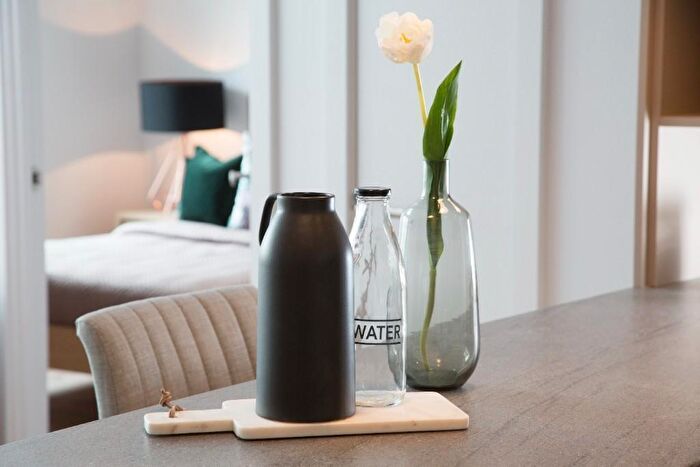 2 Bedroom Apartment To Rent In Flat Sawmill Court, Murray Street, Manchester, Greater Manchester, M4