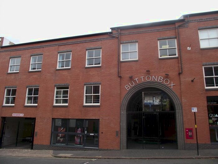 2 Bedroom Flat To Rent In Buttonbox, Warstone Lane, Birmingham, B18