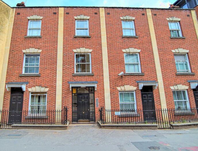 1 Bedroom Flat To Rent In Victoria Street, City Centre, Bristol, BS1