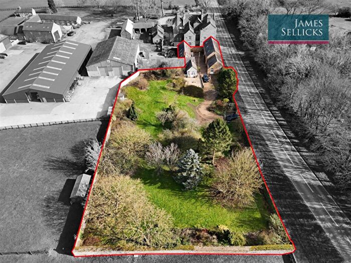 4 Bedroom Character Property For Sale In The Coach House & The Stables, Brampton Ash, Market Harborough, LE16