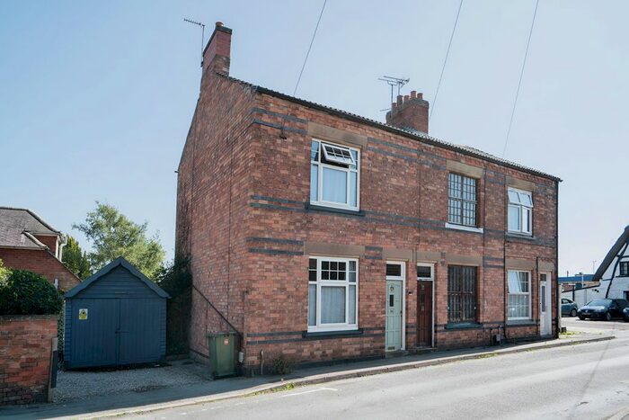 3 Bedroom End Of Terrace House To Rent In Broad Street, Enderby, LE19