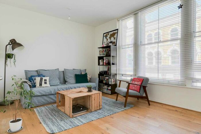 1 Bedroom Flat To Rent In Amhurst Road, London, E8