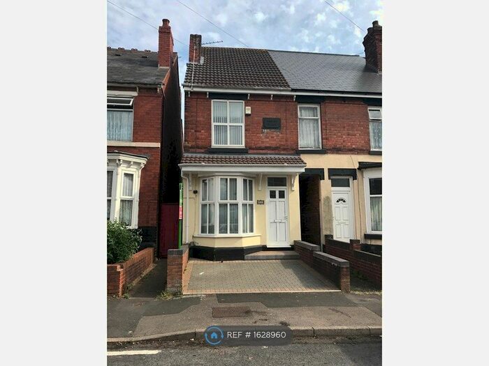 3 Bedroom Semi-Detached House To Rent In Milton Road, Wolverhampton, WV10