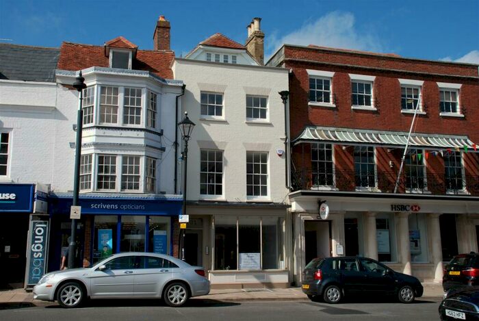 1 Bedroom Apartment To Rent In High Street, Lymington, SO41
