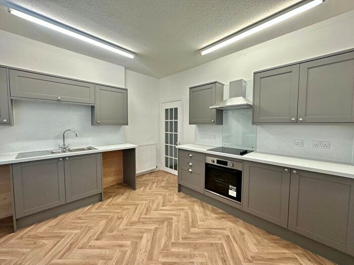 2 Bedroom Flat To Rent In B Montague Street, Dumfries, DG1