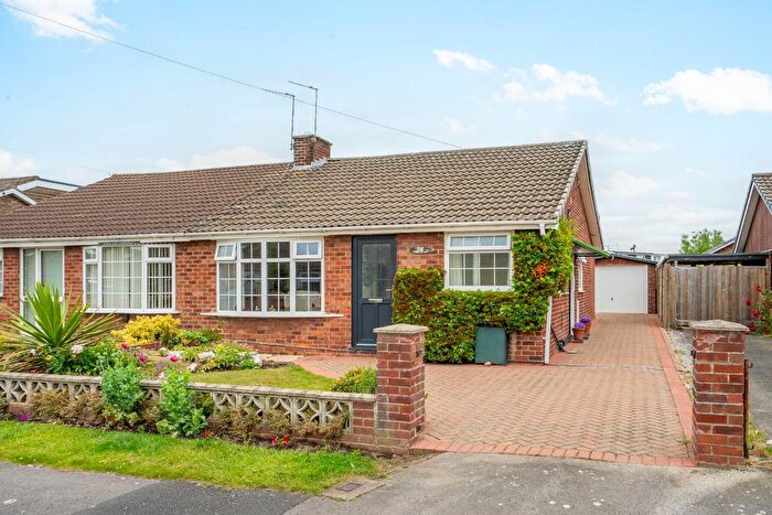 2 Bedroom Semi Detached Bungalow For Sale In Hambleton Way, Huntington, York, YO32