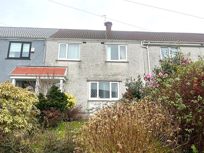 2 Bedroom Terraced House To Rent In Cadle Close, Portmead, SA5