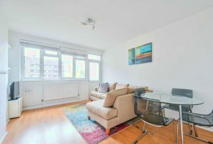 1 Bedroom Flat To Rent In Beaminster House, Dorset Road, London, SW8