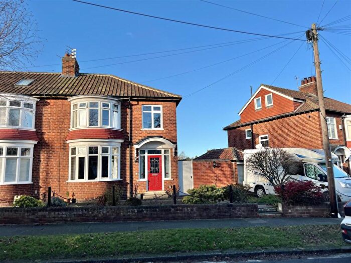 3 Bedroom Semi Detached House For Sale In Greenmount Road, Darlington, DL3