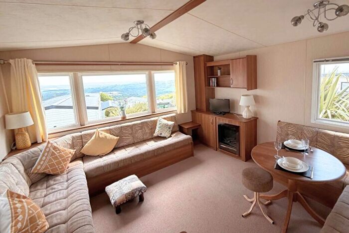 2 Bedroom Caravan For Sale In Abi Vista Platinum, Tamar View Holiday Park, St. Anns Chapel, Gunnislake, Cornwall, PL17
